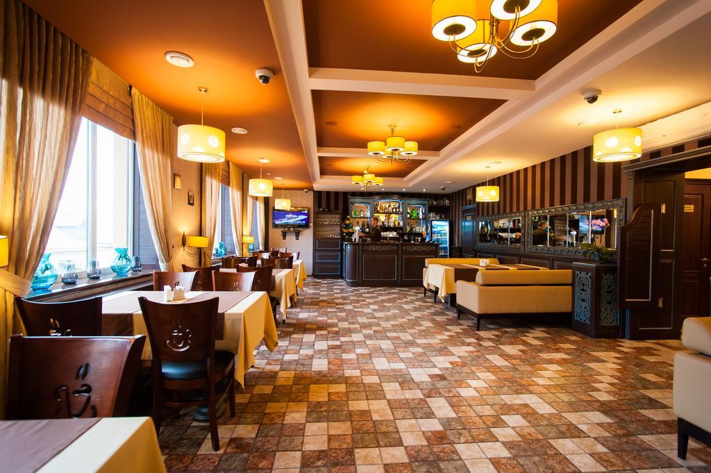 Harvest Hotel Vinnytsia Exterior photo